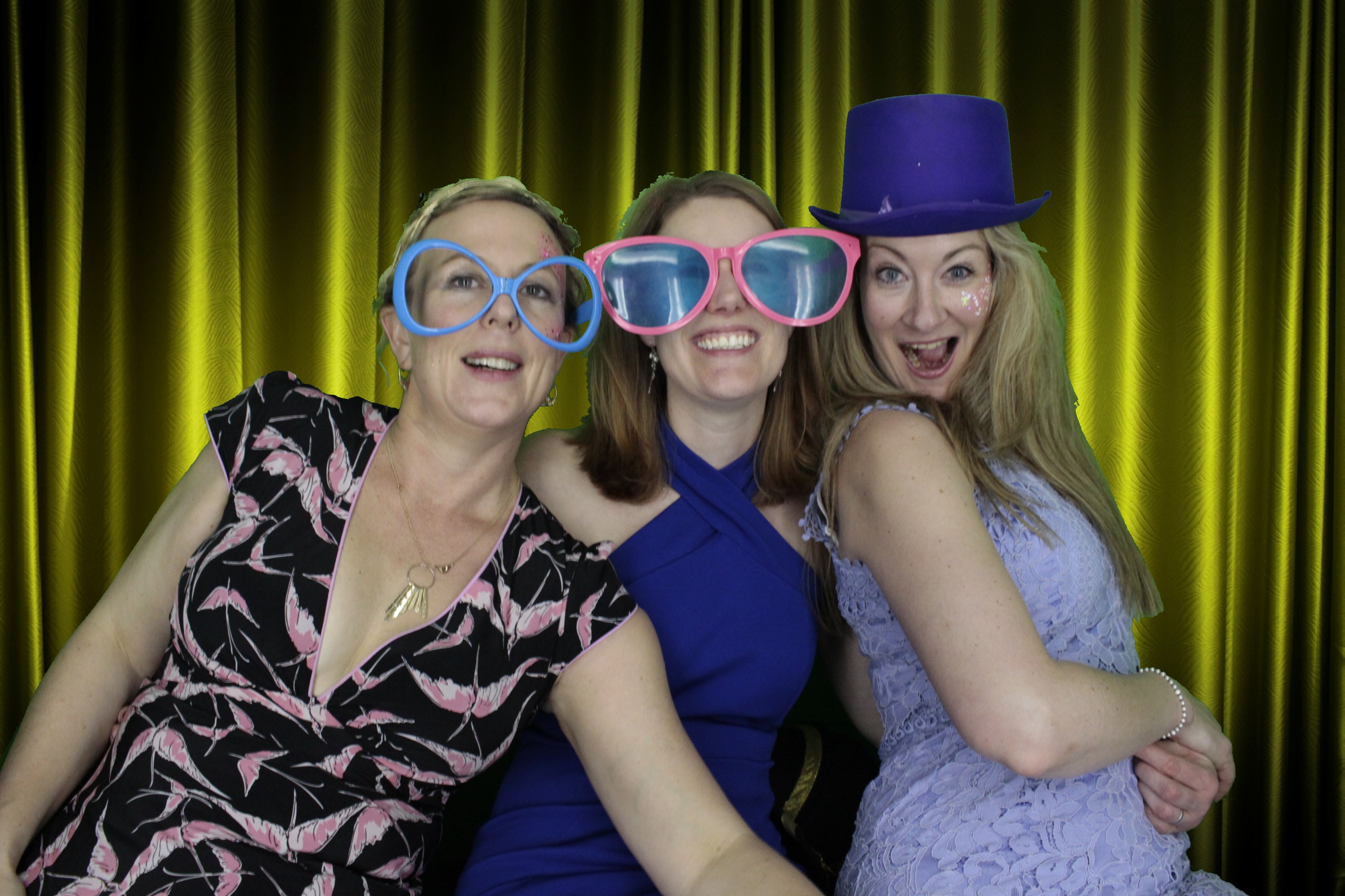Nikki Carr's Wedding | View more photos from the event at gallery.myphotoboothexperience.co.uk/u/MyPhotoBoothExperienceLtd/Nikki-Carrs-Wedding